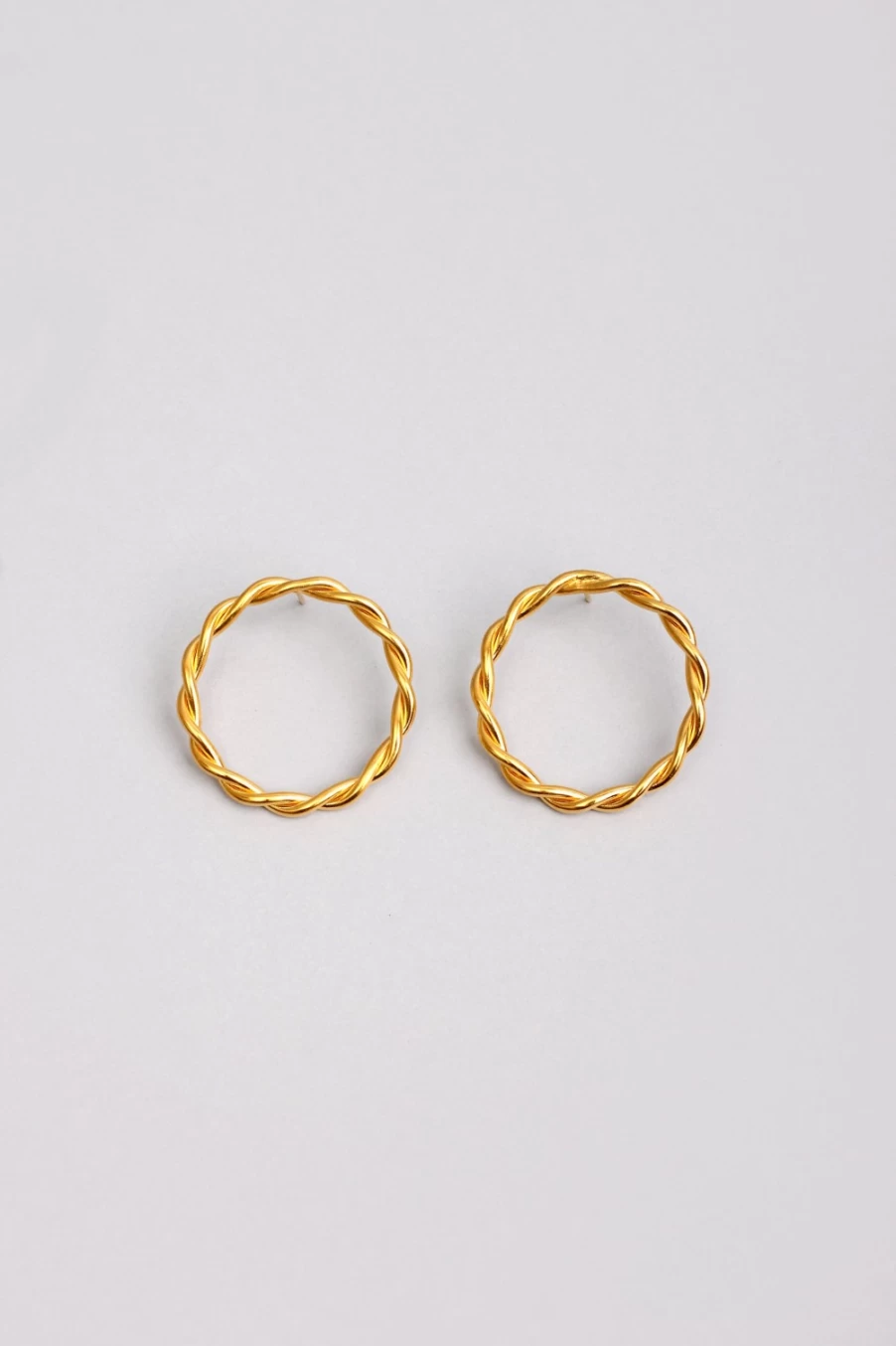 Vanina Women's Circles Earrings – Elegant Hoop Earrings for Women